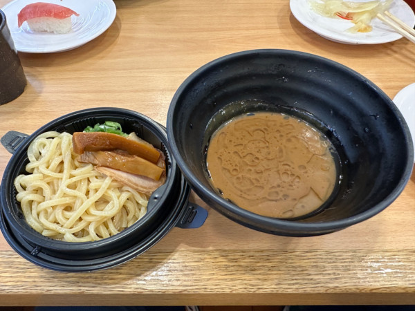 「濃厚豚骨魚介つけめん649円」@かっぱ寿司  本庄店の写真