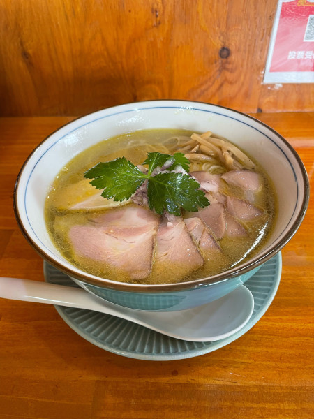 「貝だし塩ラーメン　900円」@Noodle shop nanairoの写真