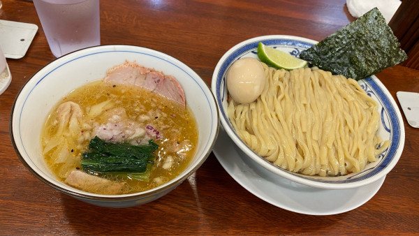 「特製鰹昆布水つけ麺（塩・300g）¥1,350」@中華そば 千乃鶏の写真