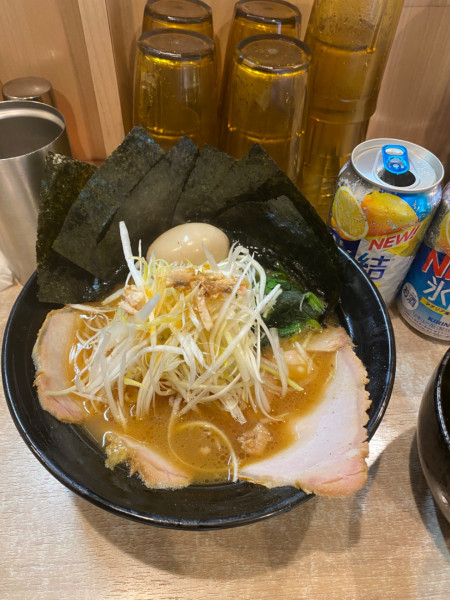 「特製ラーメン(固め・多め)」@横浜家系ラーメン 麺屋いぶすけの写真