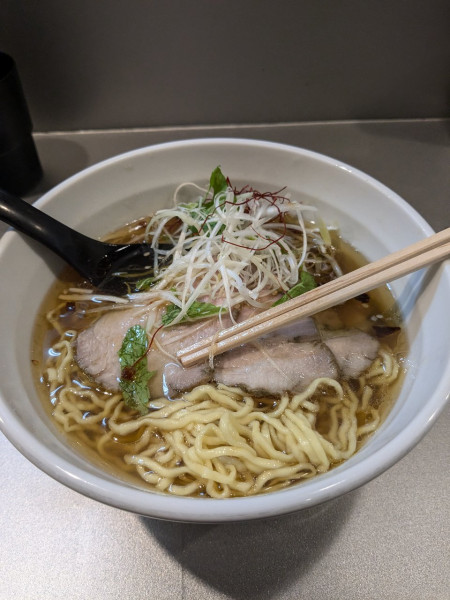 「琥珀醤油チャーシュー麺　800円」@天雷軒 神谷町の写真