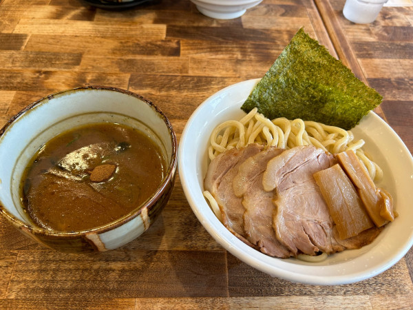 「つけ麺・チャーシュー」@麺屋 くろまるの写真