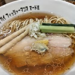 醤油らぁ麺
