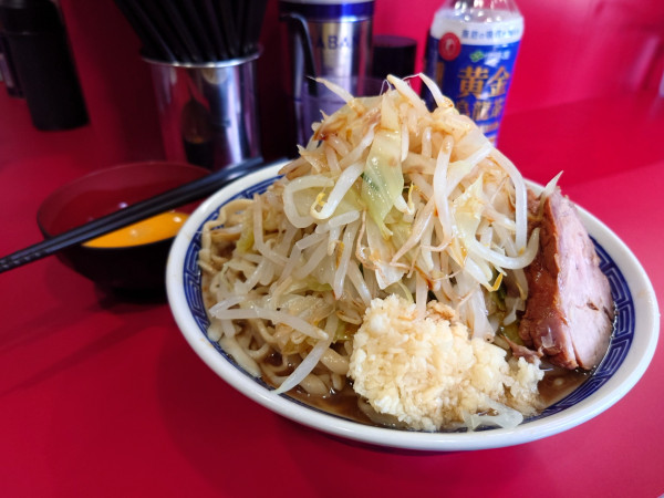 「大ラーメン + 夏季限定（冷やし）」@ラーメン二郎 生田駅前店の写真