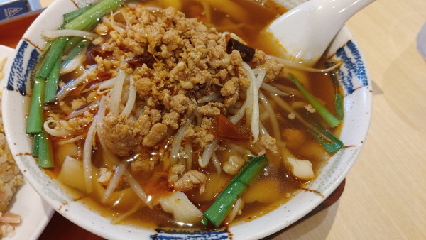 「台湾刀削麺」@哈爾濱料理 六福源の写真