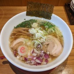 白醤油らーめん