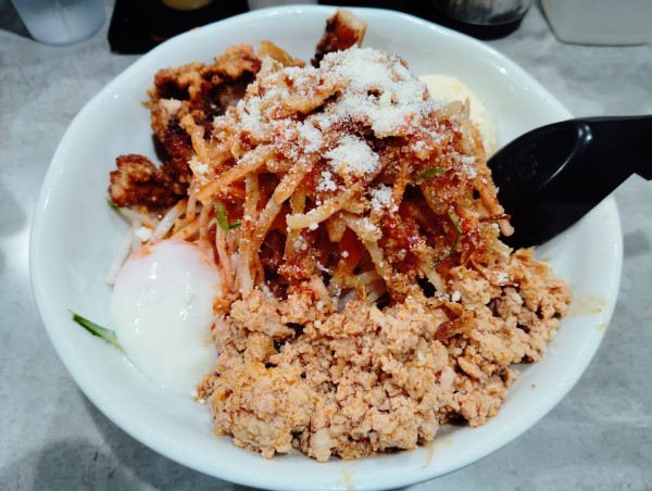 「冷やし中華」@旨辛ラーメン表裏 高田馬場店の写真