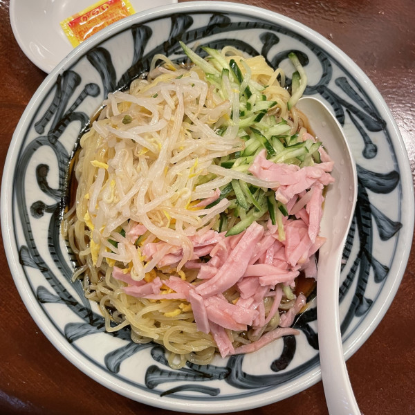 「冷やし中華 650円」@威風 川崎店の写真