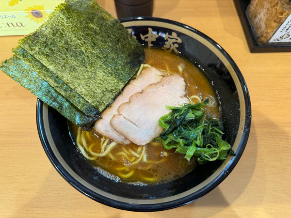 「ラーメン(並 )900円」@横濱家系ラーメン 四代目 野中家の写真