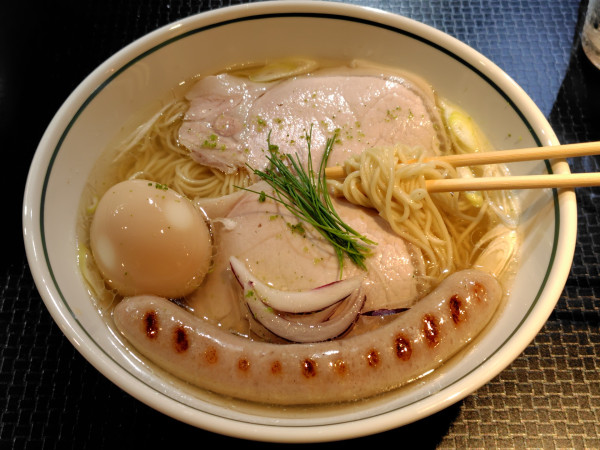 「豚一頭清湯麺(塩)オールスター·ごはん(小)」@豚一頭 清湯麺の写真