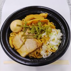 味玉油そば950円中盛+150円(ﾃｲｸｱｳﾄ)