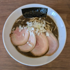 煮干拉麺 小烏丸 問屋町店の写真