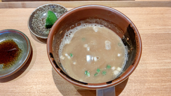 「つけ麺(大)特選全部のせトッピング味玉バージョン他」@中華蕎麦 とみ田の写真