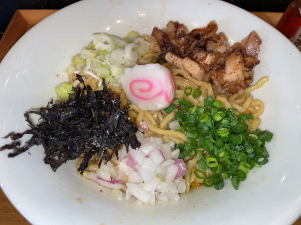 「貝出汁油そば980円」@麺's キッチン RIRIの写真