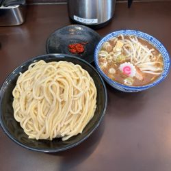 濃厚つけ麺大盛（980）野菜（100）