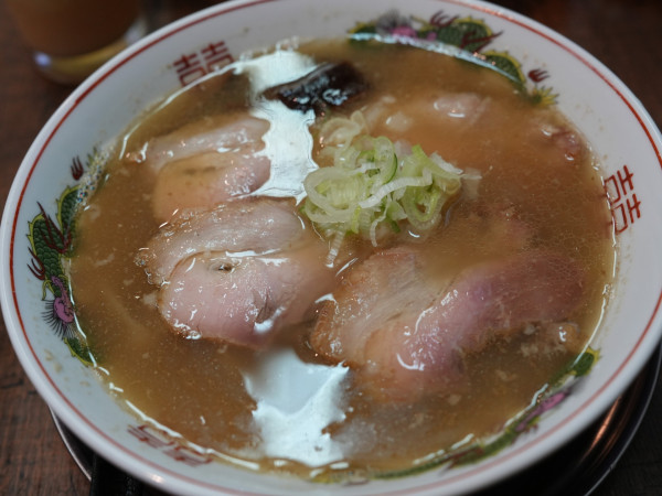 「中華そば 塩」@MENクライ 神保町店の写真