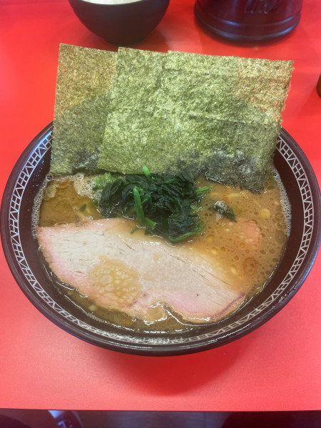 「ラーメン」@横浜家系ラーメン 内田家 博多本店の写真
