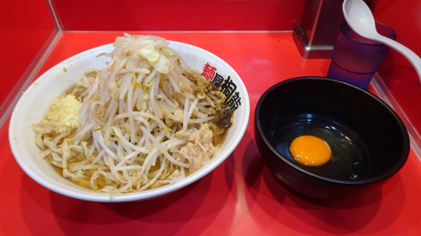 「塩らーめん：小（940円）＋生卵（70円）」@麺屋 桐龍の写真