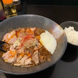 麻婆まぜそば（半ライス付）1,100円