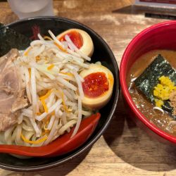 全部乗せつけ麺