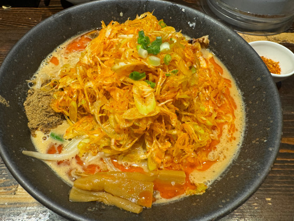 「チャーシュー麺辛ねぎトッピング」@麺や 蒼 AOIの写真