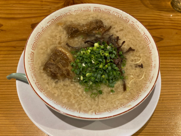 「博多角煮ラーメンこってり+替え玉3玉1450円」@博多屋台の写真