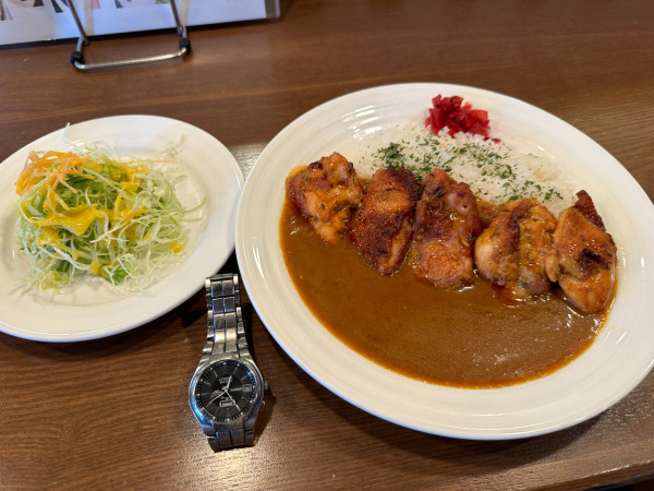 「タンドリーチキンカレー（並盛・辛さ普通）1,000円」@るぅ～の写真