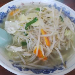 手打タンメン 850円