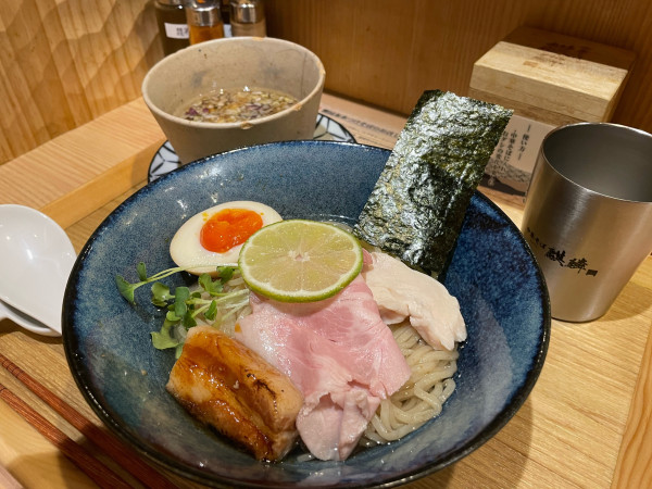 「特製 熟成醤油 鰹昆布水つけそば¥1,350」@中華そば 麒麟の写真