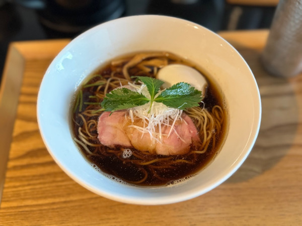 「味玉醤油らぁ麺 1150円」@のど黒らぁ麺 永屋の写真