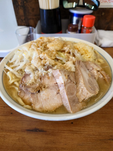 「大豚 ネギ  ニンニク  アブラ  カラメ」@ラーメン二郎 品川店の写真