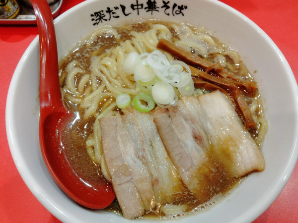 「特製深だし中華そば」@駅ラーメン 深だし中華そばの写真