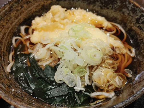 「いか天そば（450円）」@笠置そば 北与野店の写真