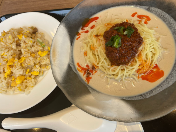 「期間限定：胡麻豆乳担々涼風麺：638円（+たまごチャーハン・」@ミスタードーナツ 福島南バイパスショップの写真