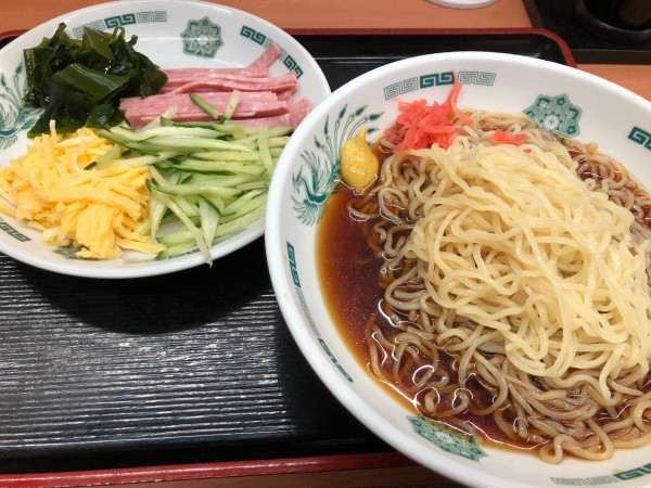 「黒酢しょうゆ冷し麺」@日高屋 新宿中央店の写真