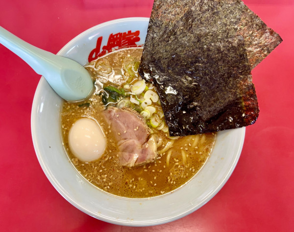 「味噌ラーメン(690¥)」@ラーメン山岡家 かすみがうら店の写真