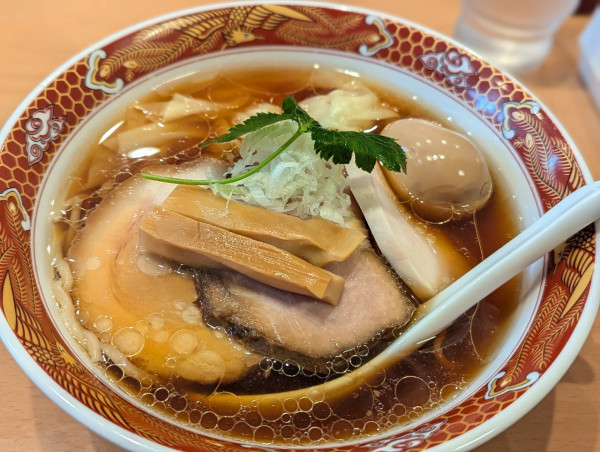 「全部乗せ特製生醤油らぁ麺」@いのちノ中華そば 龍ノ谷の写真