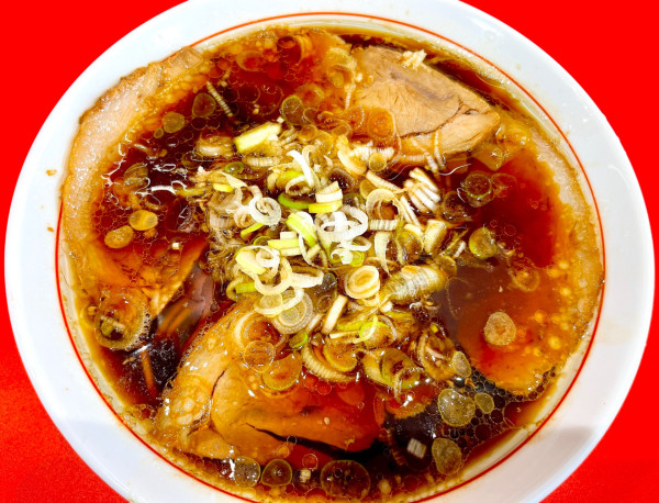 「中華そば　並（900円）」@ラーメン長瀬の写真