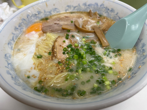 「たまごラーメン」@中華軽食 三八 銅座店の写真