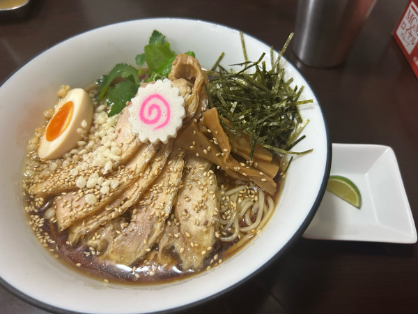 「【限定】冷やし地鶏中華そば1100円」@麺屋 むじゃきの写真