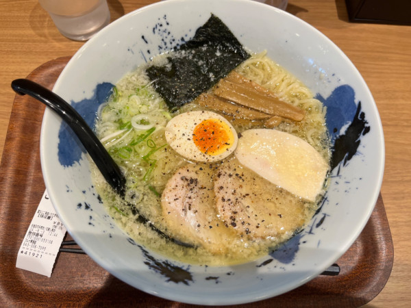 「こく旨ラーメン塩」@麺処 直久 プレナ幕張店の写真