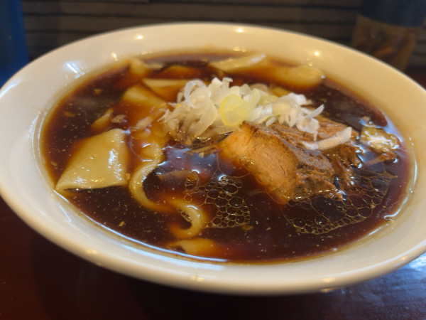 「ラーメン」@手打ち 陰日向の写真