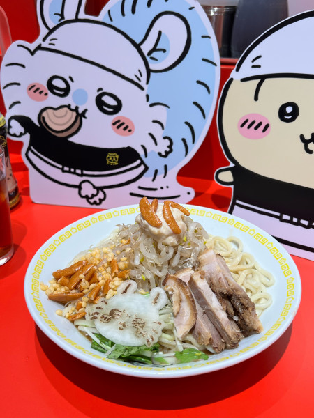 「冷やし中華」@ちいかわラーメン 豚 名古屋パルコの写真