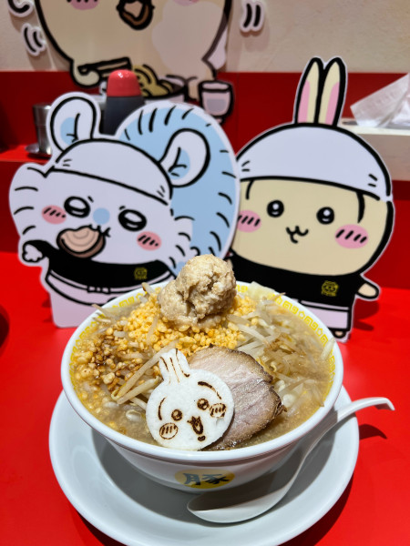 「ラーメン豚 大」@ちいかわラーメン 豚 名古屋パルコの写真