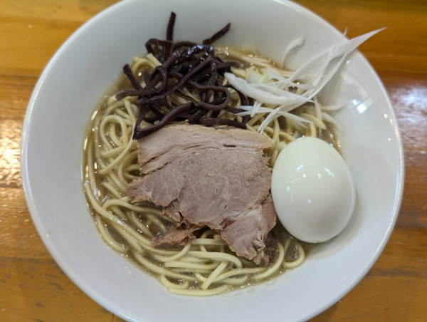 「煮干しソバ」@煮干中華ソバ イチカワの写真