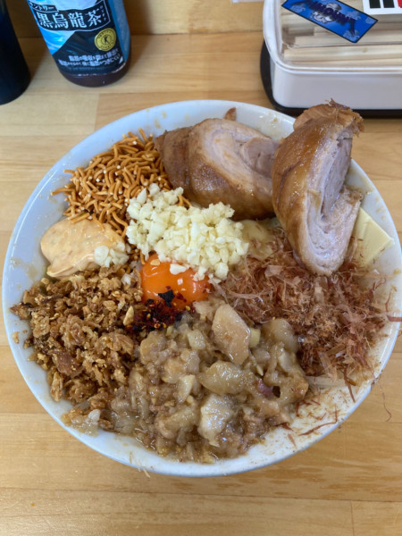 「まぜそば（並）　ラーパス　チャーシュー」@ハイマウントMの写真