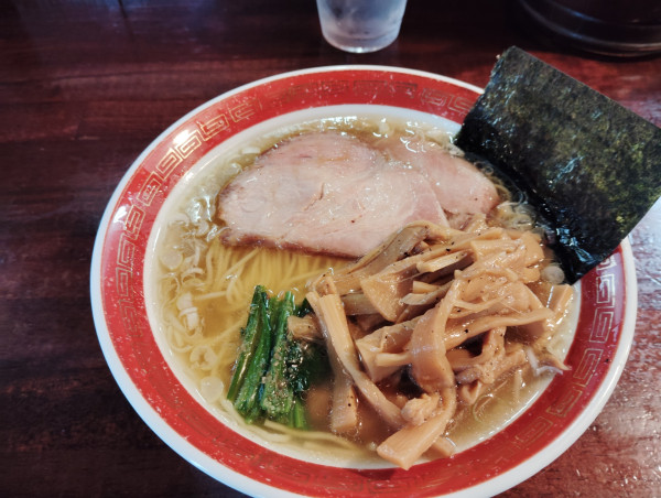 「塩　細麺　　　650円　　　メンマ　　100円」@麺処 懐やの写真