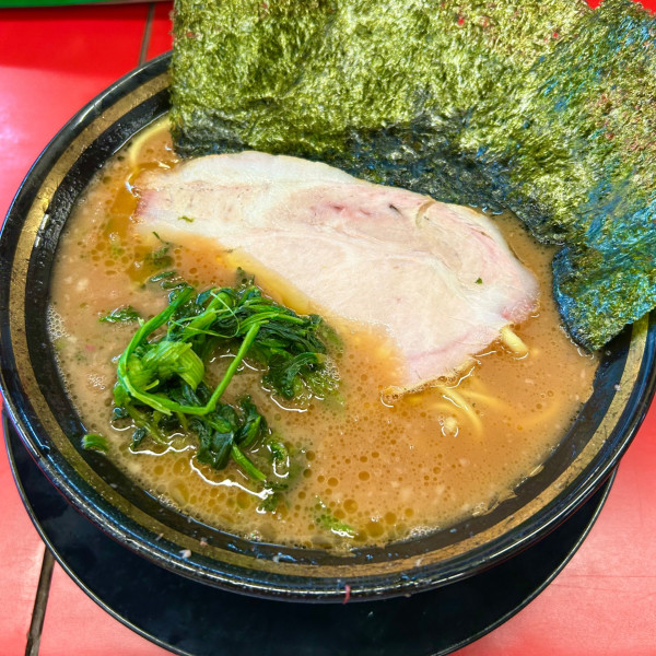 「ラーメン850円」@柏 王道家の写真