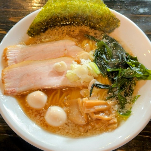 「醤油らーめん 700」@東京とんこつ。の写真