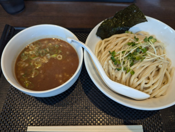 「つけ麺850円」@ブラウンの写真